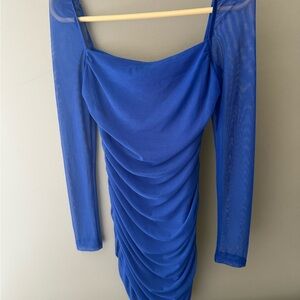 Elegant Blue Long Sleeve Dress